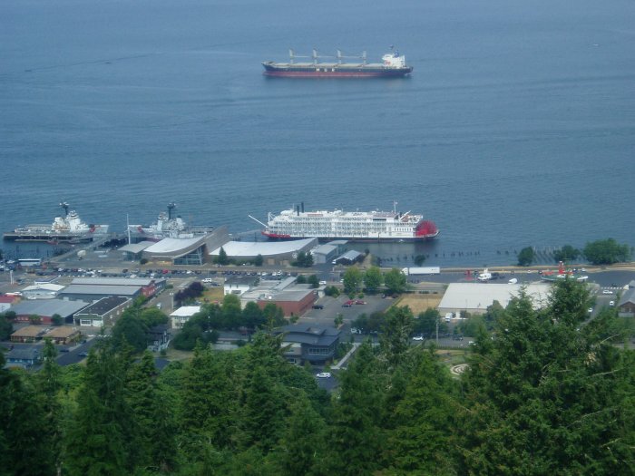 The American Empress and the Maritime Museum can be seen below