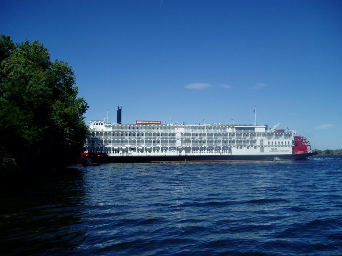 The American Empress docked at Sacajawea State Park in Pasco