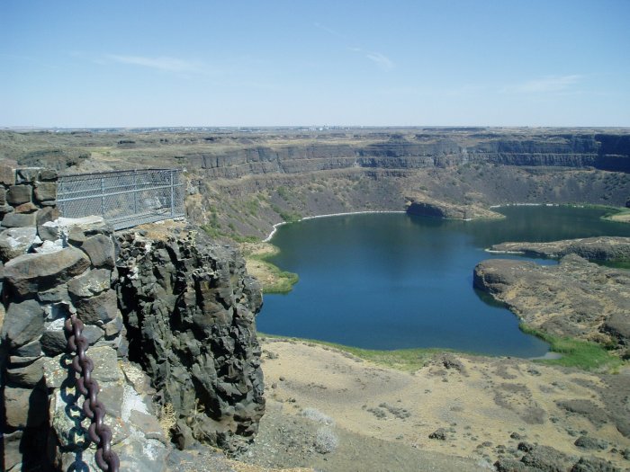 The Dry Falls were created by the Missoula Floods at the end of the last Ice Age