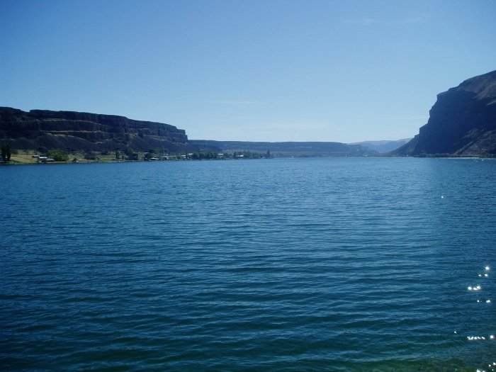 A lake by the Coulee Corridor Scenic Byway